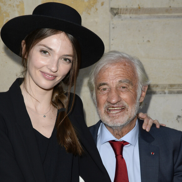 Jean-Paul Belmondo et sa petite fille Annabelle Waters Belmondo - Soirée du cinquième anniversaire du musée Paul Belmondo à Boulogne-Billancourt le 13 avril 2015.