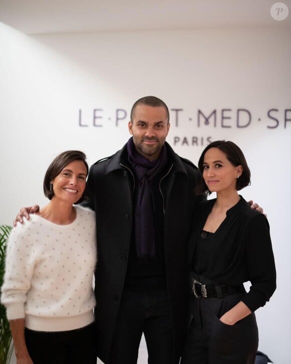 Tony Parker avec sa femme Axelle Francine et Alessandra Sublet au Petit Med Spa, à Paris, le 14 janvier 2020.