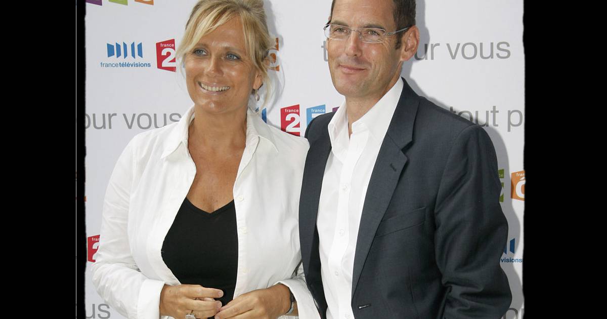 Catherine Matausch Et Francis Letellier Lors De La Conference De