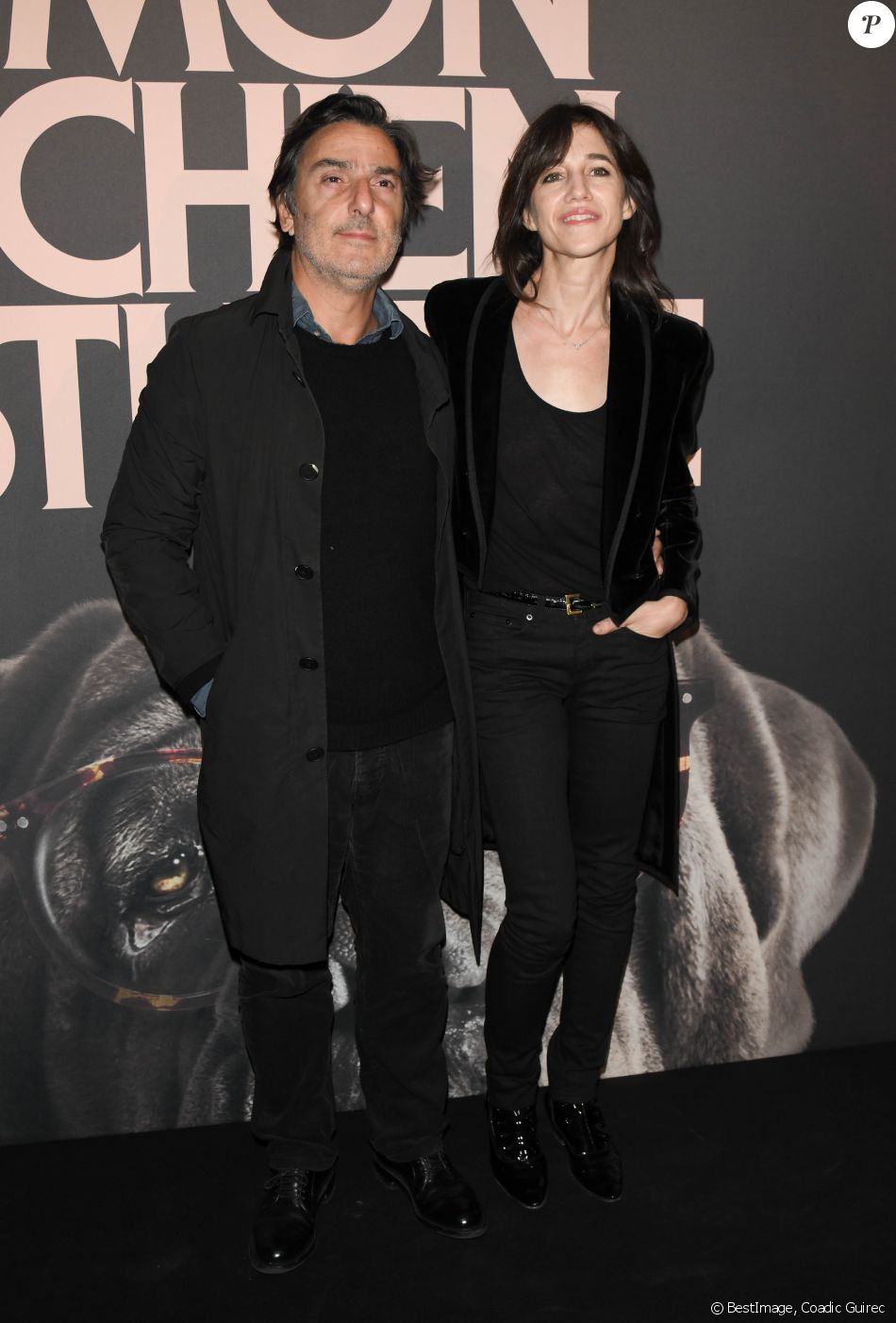 Yvan Attal Et Sa Compagne Charlotte Gainsbourg Avant Premi Re Du Film Mon Chien Stupide Au