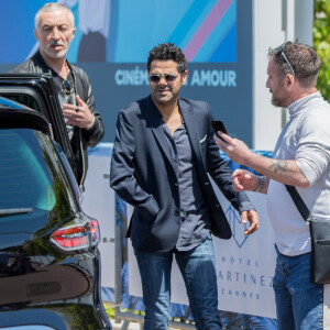 Jamel Debbouze à la sortie de son hôtel lors du 72e Festival International du Film de Cannes, France,le 16 mai 2019.