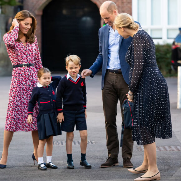 Le prince William et Catherine Kate Middleton, duchesse de Cambridge, emmènent leur fille la princesse Charlotte de Cambridge avec leur fils le prince George à l'école "Thomas's Battersea" le jour de la rentrée scolaire, le 5 septembre 2019.