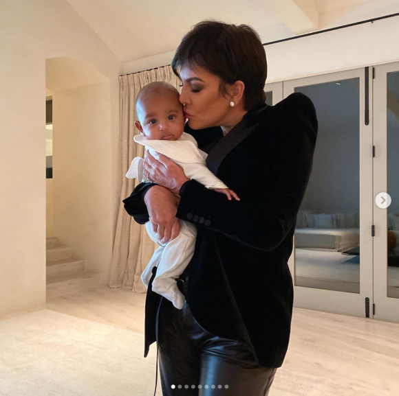 Kris Jenner et son petit-fils Psalm West, le fils de Kim Kardashian et Kanye West. Photo publiée le 9 mai 2020.