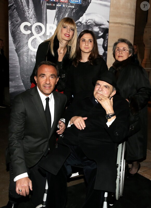 Nikos Aliagas avec sa soeur Maria et ses parents Andreas et Harula - Inauguration de l'exposition photographique de Nikos Aliagas intitulée "Corps et âmes" à la Conciergerie à Paris le 23 Mars 2016. © Dominique Jacovides / Bestimage