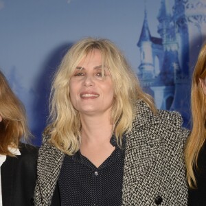 Marie-Amélie, Emmanuelle et Mathilde Seigner - Lancement du Noël de Disneyland Paris avec une nouvelle parade sur le thème "Les Nouvelles Princesses" à Marne-la-Vallée, le 15 novembre 2014.