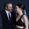 Joaquin Phoenix et sa compagne Rooney Mara à la première de Joker au théâtre TCL Chinese à Los Angeles, le 28 septembre 2019