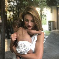 Ariane Brodier, nostalgique, partage une craquante photo avec bébé