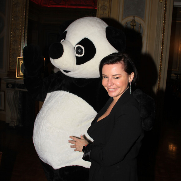 Exclusif - Laurence Sailliet - Dîner chez Pierre-Jean Chalençon à Paris, le 14 mai 2020. © Baldini / Bestimage