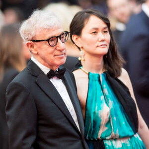 Woody Allen et sa femme Soon-Yi Previn - Montée des marches du film "Café Society" pour l'ouverture du 69ème Festival International du Film de Cannes. Le 11 mai 2016. © Borde-Jacovides-Moreau/Bestimage