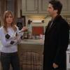 Le couple Ross (David Schwimmer) et Rachel (Jennifer Aniston) dans la série Friends.