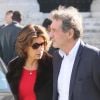 Jean-Jacques Bourdin et sa femme Anne Nivat - Obsèques de Jean-Noël Tassez, le compagnon de Charlotte Rampling, au crématorium du cimetière du Père-Lachaise à Paris, le 9 octobre 2015.