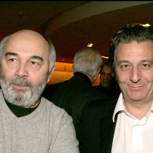 Christian Clavier et Gérard Jugnot lors de la projection des "Bronzés 3" à Paris en 2006.