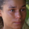 Inès fond en larmes en évoquant ses parents dans "Koh-Lanta 2020", le 29 mai 2020 sur TF1.