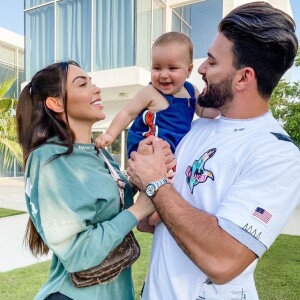 Nabilla, Thomas et Milann le 22 mai 2020 sur Instagram.