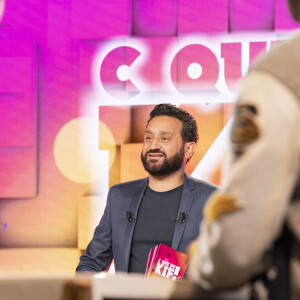 Exclusif - Cyril Hanouna et ses chroniqueurs de retour pour la première fois en studio depuis le déconfinement pour l'enregistrement de l'émission "C que du kif!" sur C8 pendant l'épidémie de Coronavirus Covid-19 à Paris le 12 mai 2020. © Jack Tribeca / Bestimage