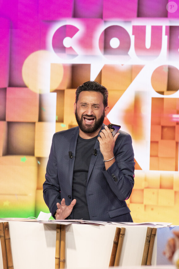 Exclusif - Cyril Hanouna et ses chroniqueurs de retour pour la première fois en studio depuis le déconfinement pour l'enregistrement de l'émission "C que du kif!" sur C8 pendant l'épidémie de Coronavirus Covid-19 à Paris le 12 mai 2020. © Jack Tribeca / Bestimage