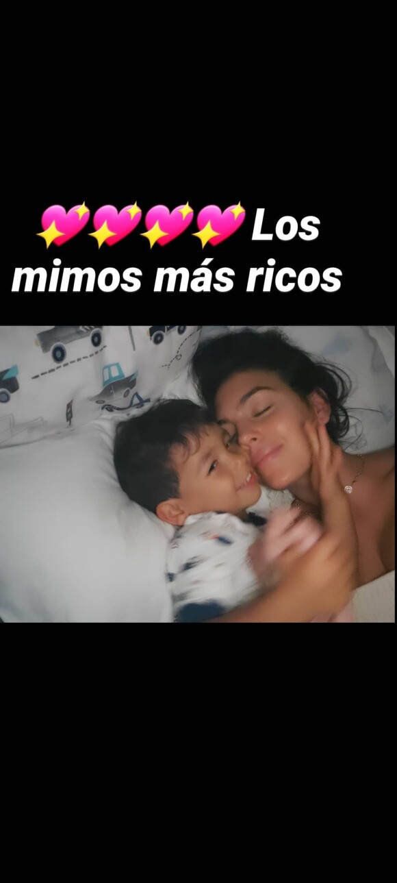Georgina Rodriguez fête les 2 ans de Mateo sur Instagram le 5 juin 2020.