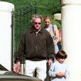  Lisa Kudrow, son mari Michel Stern et leur fils Julian. Le 19 février 2002. 