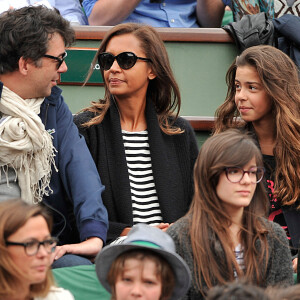 Karine Le Marchand et sa fille Alya, Stéphane Plaza - People aux Internationaux de France de tennis de Roland Garros à Paris, le 29 mai 2014.