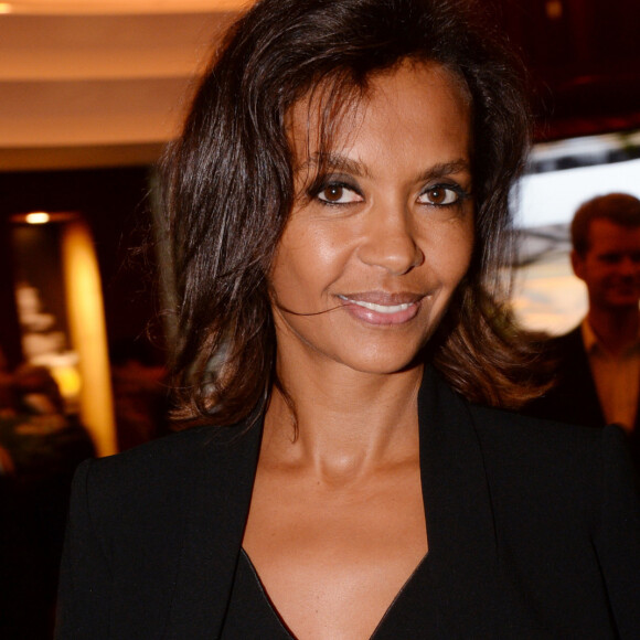 Karine Le Marchand - Inauguration du nouveau lieu éphémère végétal "Le jardin de Joy" sur la terrasse de l'hôtel Barrière Le Fouquet's à Paris le 7 juin 2018. © Coadic Guirec-Rachid Bellak/Bestimage