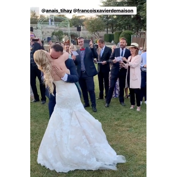 François-Xavier Demaison et Anaïs Tihay se sont mariés le 7 juin 2019 dans les Pyrénées-Orientales, unis à la mairie de Perpignan avant de célébrer leurs noces au château de Valmy à Argelès-sur-Mer. Image Instagram.