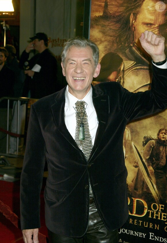 Ian McKellen à la première du film "Le Seigneur des anneaux 3" à Los Angeles en 2003. 