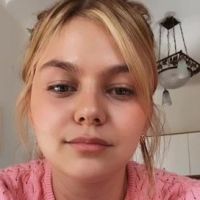 Louane ne montrera jamais sa fille Esmée : "J'ai choisi cette vie, pas elle"