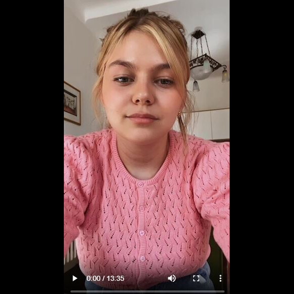 Louane (Emera) s'est confiée sur la naissance de sa fille Esmée lors d'un live sur Instagram le 9 juin 2020.