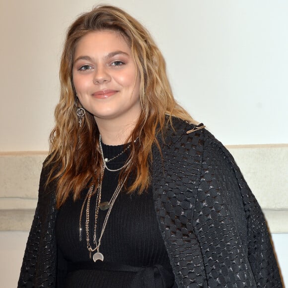 Louane Emera (enceinte) lors du photocall du dernier défilé de mode Haute-Couture printemps-été 2020 "Jean-Paul Gaultier" au théâtre du Châtelet à Paris, France, le 22 janvier 2020. © Veeren-Clovis/Bestimage