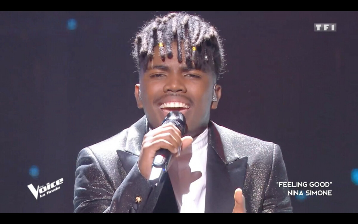 Tom Roche Singer Photo : Tom Rochet lors de la finale de The Voice 2020, diffusée sur ...