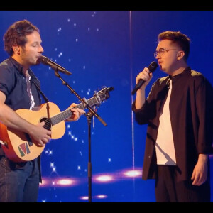 Vianney et Antoine Delie lors de la finale de The Voice 2020, diffusée sur TF1. Le samedi 13 juin 2020.