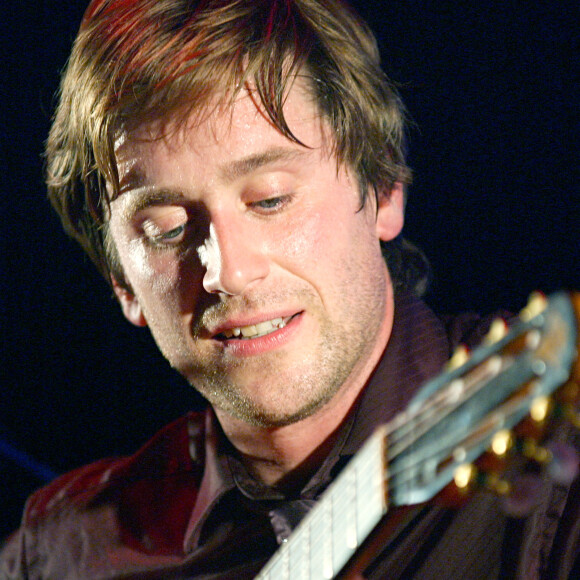Thomas Dutronc au Café de la danse de Paris. Le 14 octobre 2006. @Nicolas Khayat/ABACAPRESS.COM