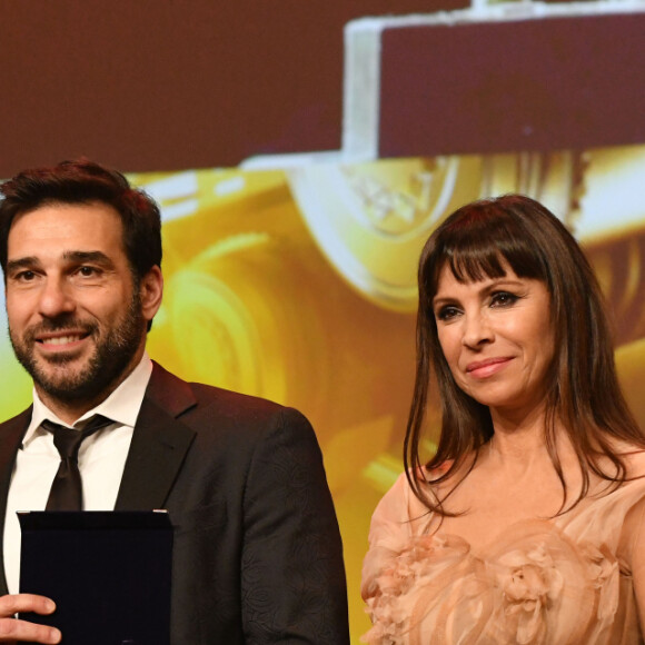 Ezio Greggio, le Fondateur et Président du Festival, Edouardo Leo, qui a reçu le prix Comedy Award, Mathilda May, membre du Jury, durant la soirée de remise des prix de la 16ème édition du Monte-Carlo Film Festival de la Comédie au Grimaldi Forum, à Monaco le 9 mars 2019. © Bruno Bebert/Bestimage