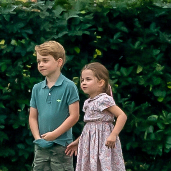 Le prince George de Cambridge et sa soeur la princesse Charlotte de Cambridge lors d'un match de polo de bienfaisance King Power Royal Charity Polo Day à Wokinghan, comté de Berkshire, Royaume Uni, le 10 juillet 2019.