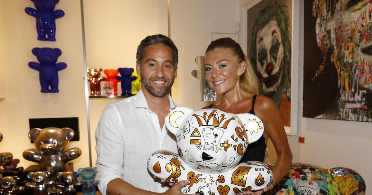 Julien Benedetto, Julia BattaÃ¯a lors du vernissage Jacky Jayet et ses