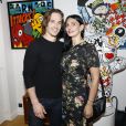 Thibault Perez, sa compagne Sylvie Ortega Munos lors du vernissage Jacky Jayet et ses Ours à la Galerie Art and Sound, Paris le 25 Juin 2020. © Marc Ausset Lacroix / Bestimage