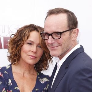 Jennifer Grey (Bébé de Dirty Dancing) et Clark Gregg en mai 2014 à Los Angeles pour l'avant-première de Trust Me.