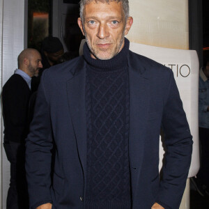 Vincent Cassel lors de la remise de la médaille d'Officier des Arts et des Lettres au rappeur O.Puccino par l'acteur, réalisateur et producteur V.Cassel à l'hôtel du Collectionneur à Paris, France, le 2 mars 2020. © Jack Tribeca/Bestimage