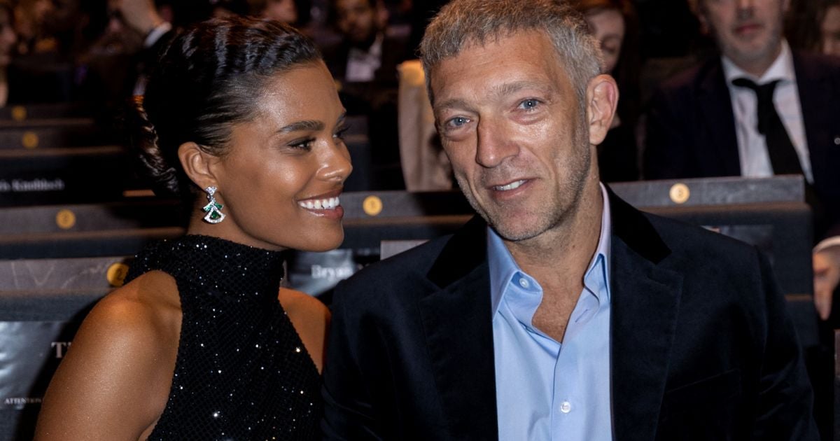 Vincent Cassel et sa femme Tina Kunakey - People dans la salle lors de ...