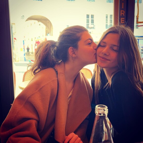 Louise et Jade, les filles d'Aurore Aleman - photo Instagram du 12 avril 2019