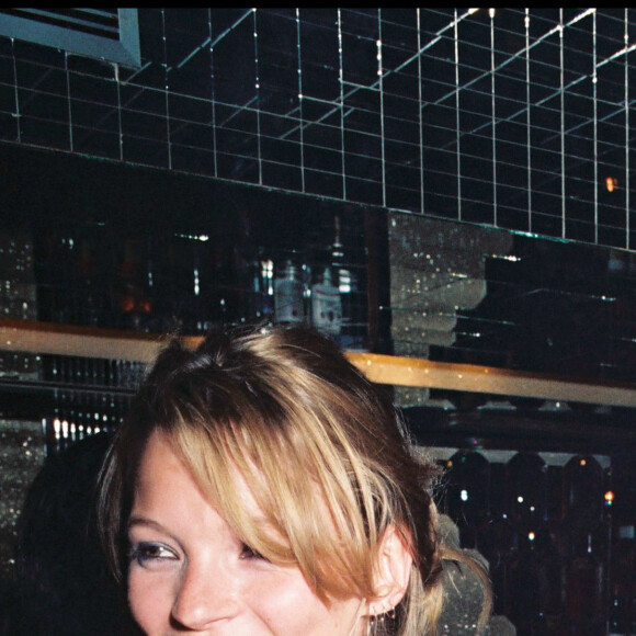 Johnny Depp et Kate Moss à Paris en 1995.