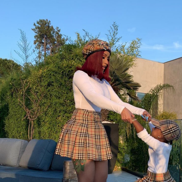 Cardi B et sa fille Kulture. Juin 2020.