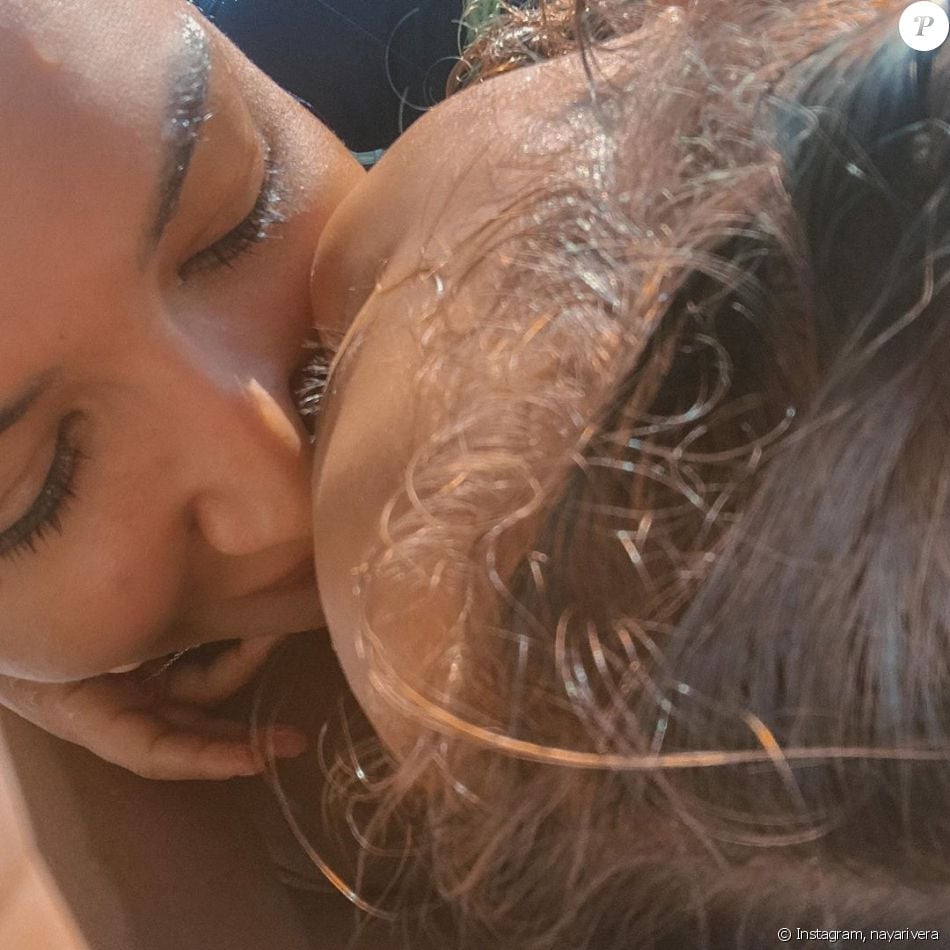 Naya Rivera le jour de sa sortie au lac Piru, en Californie, avec son fils de 4 ans, Josey. Le 8 juillet 2020.