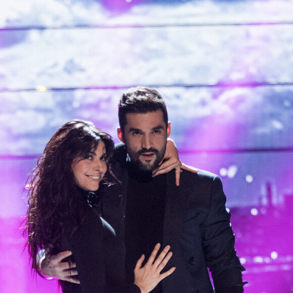 Exclusif -  Florent Mothe et Candice Pascal (Danse avec les Stars 7) - Enregistrement de l'émission "Cette Soirée Là, la suite" au Zénith de Paris le 8 et 9 janvier 2017 qui sera retransmise sur TF1 le samedi 14 Janvier prochain en deuxième partie de soirée à l'issue de la diffusion de l'émission hommage à Claude François. © Cyril Moreau - Veeren Ramsamy / Bestimage