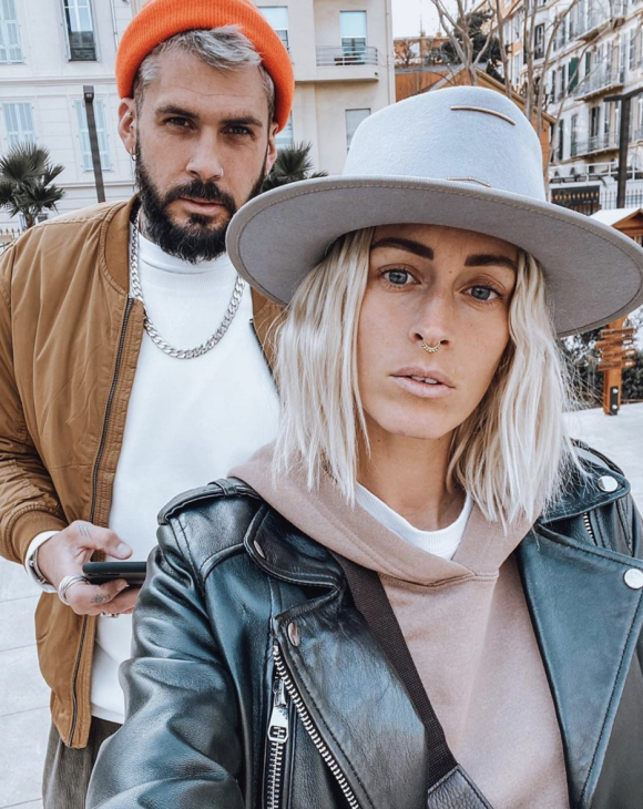 Jérémy Brun, ex-candidat de "Top Chef" (M6) en 2014 et "Les Anges" (NRJ12) en 2019, annonce la grossesse de sa compagne et future épouse Alexia le 28 juillet 2020.