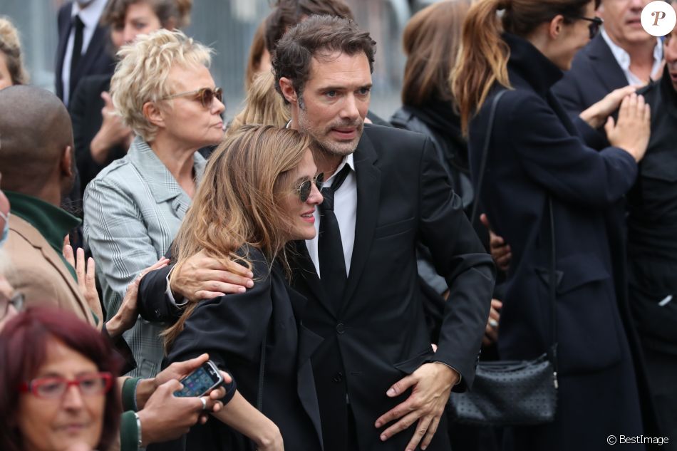 Nicolas Bedos et sa soeur Victoria Bedos, Muriel Robin Sorties Hommage à Guy Bedos en l Nicolas Bedos et sa soeur Victoria Bedos, Muriel Robin Sorties Hommage à Guy Bedos en l