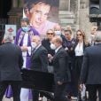 Joëlle Bercot (femme de Guy Bedos), Victoria Bedos (fille de Guy Bedos), Muriel Robin et sa compagne Anne Le Nen - Hommage à Guy Bedos en l'église de Saint-Germain-des-Prés à Paris le 4 juin 2020.