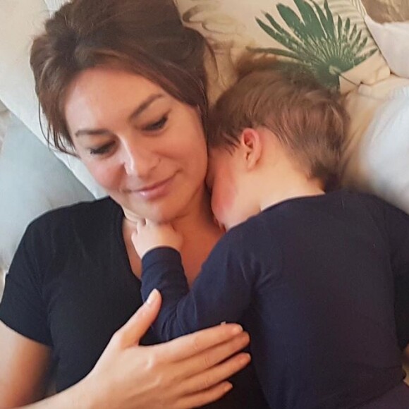 Shirley Bousquet, tendre moment avec son fils Soren, le 24 mars 2020