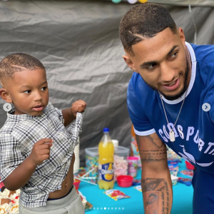 Estelle Mossely et Tony Yoka à la fête d'anniversaire de leur fils aîné Ali, qui a eu 2 ans. Août 2020.