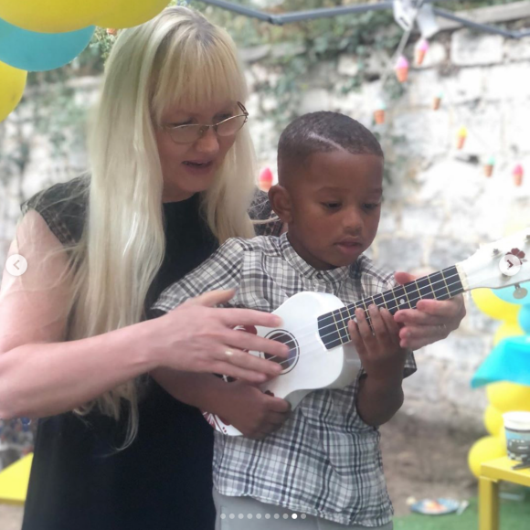 Estelle Mossely et Tony Yoka à la fête d'anniversaire de leur fils aîné Ali, qui a eu 2 ans. Août 2020.